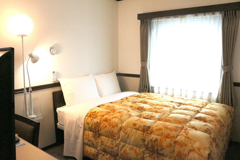 Toyoko Inn Maibara Eki Shinkansen Nishi Guchi Buitenkant foto